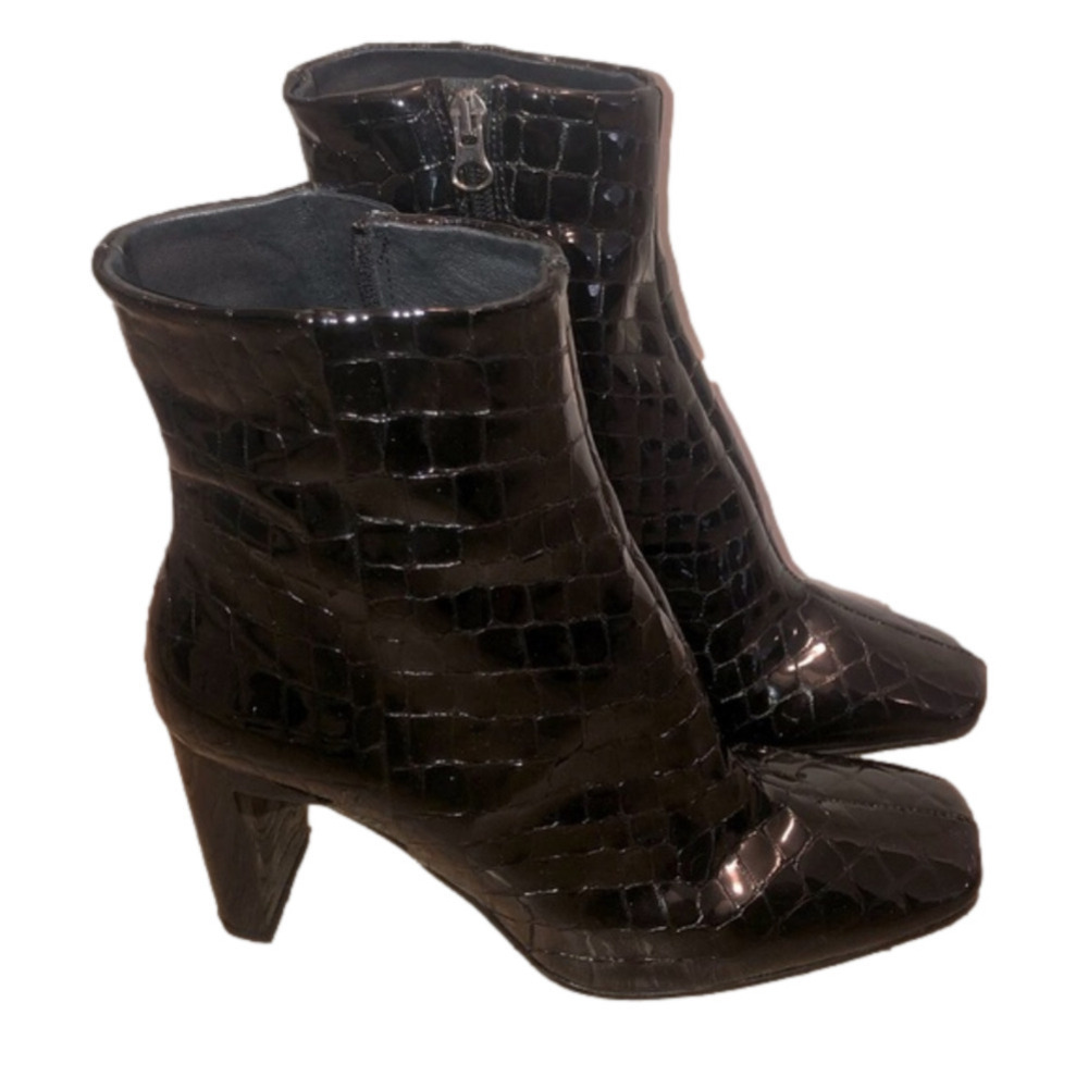 L’INTERVALLE Black Patent Leather Croc Print Square Toe Heel Boots Sz 40 - Picture 9 of 9